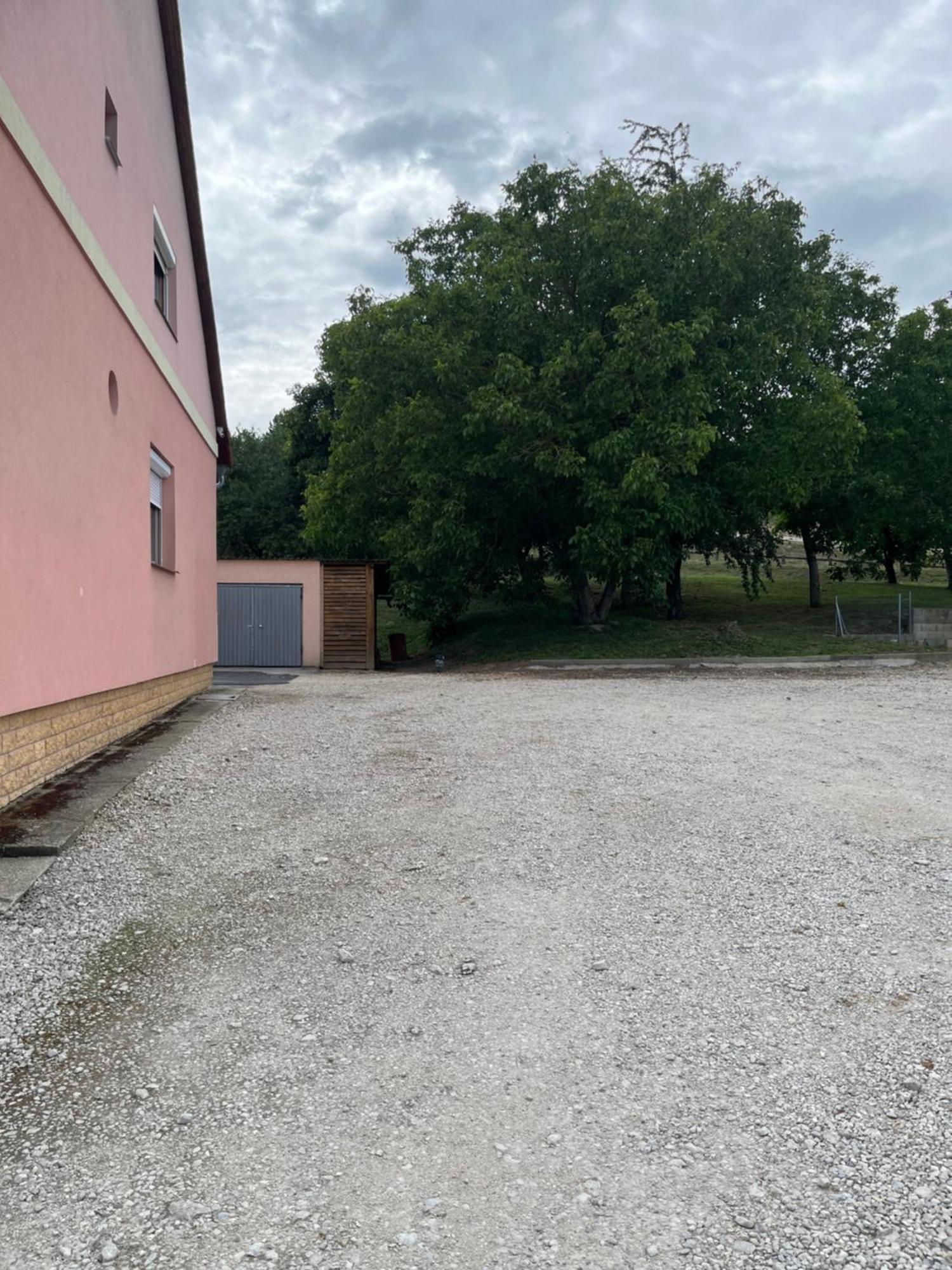 Hangulat Szálló Zalaszentbalazs Exterior foto